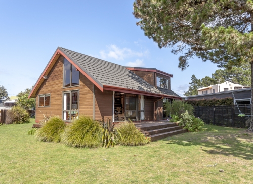 Captivating Harbour Views   